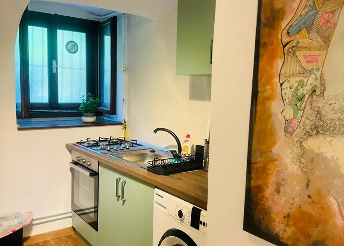 Cozy Apartment In City Center